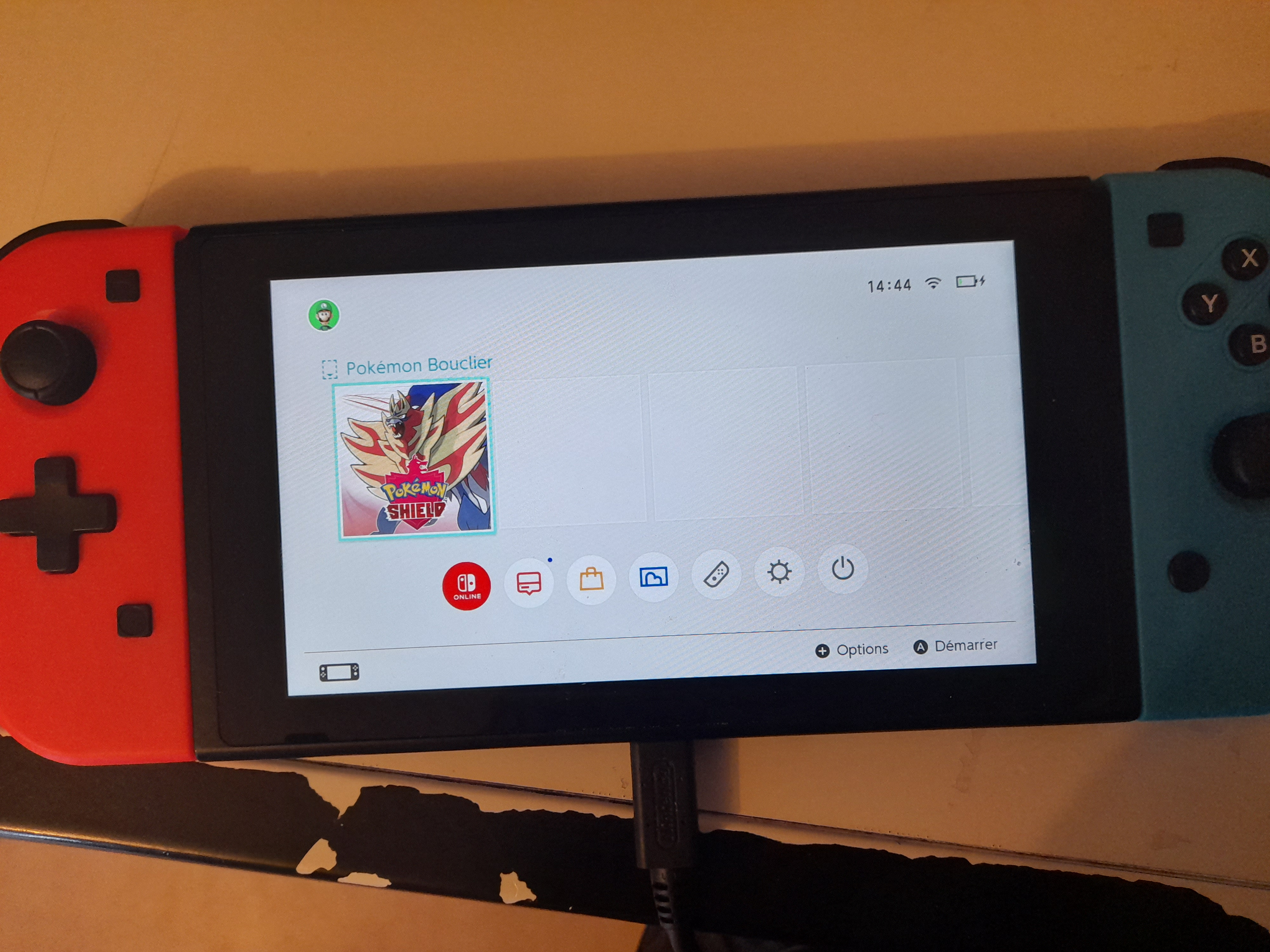 Nintendo Console Switch 250 Laon (02)