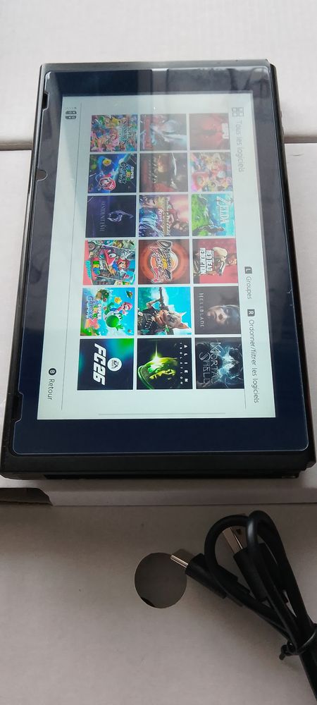 Nintendo switch v1 picofly 256 gb avec 18 jeux 200 Gisors (27)