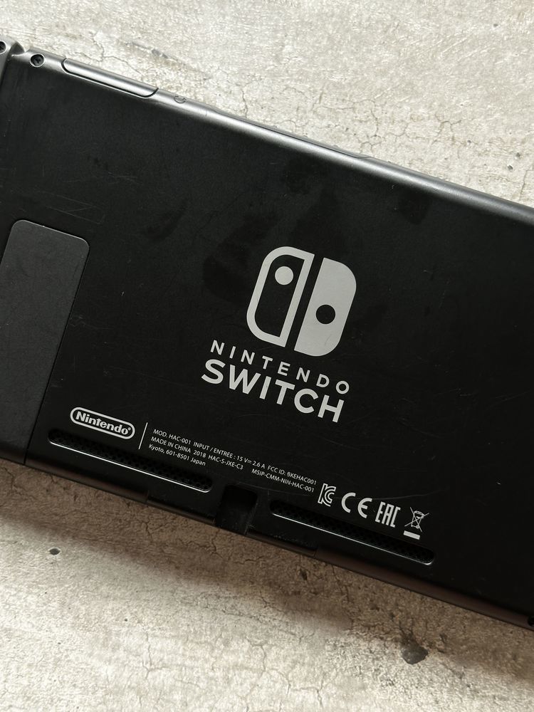 Nintendo Switch V1 230 Paris 15 (75)