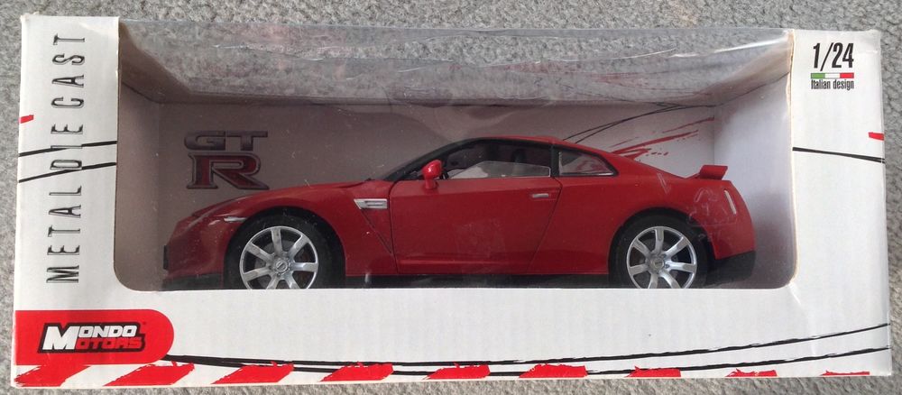 Nissan GTR MondoMotors 1/24 20 Limoges (87)