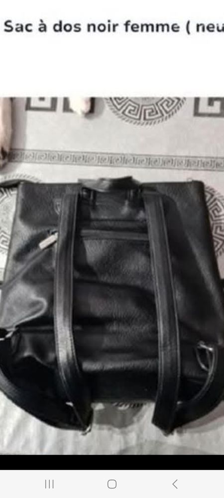 sac � dos noir femme plusieurs poches ( neuf) . 13 Bron (69)