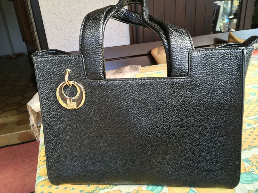 Dalery cheap sac guess