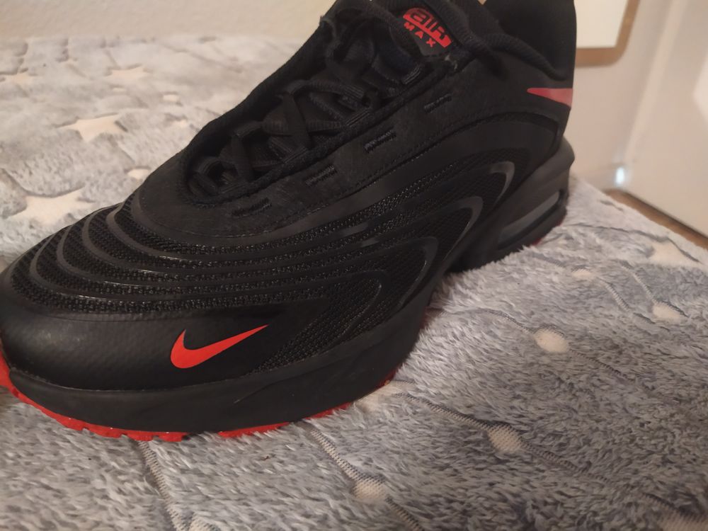 Air Max noire rouge comme neuf 40� 40 Eysines (33)