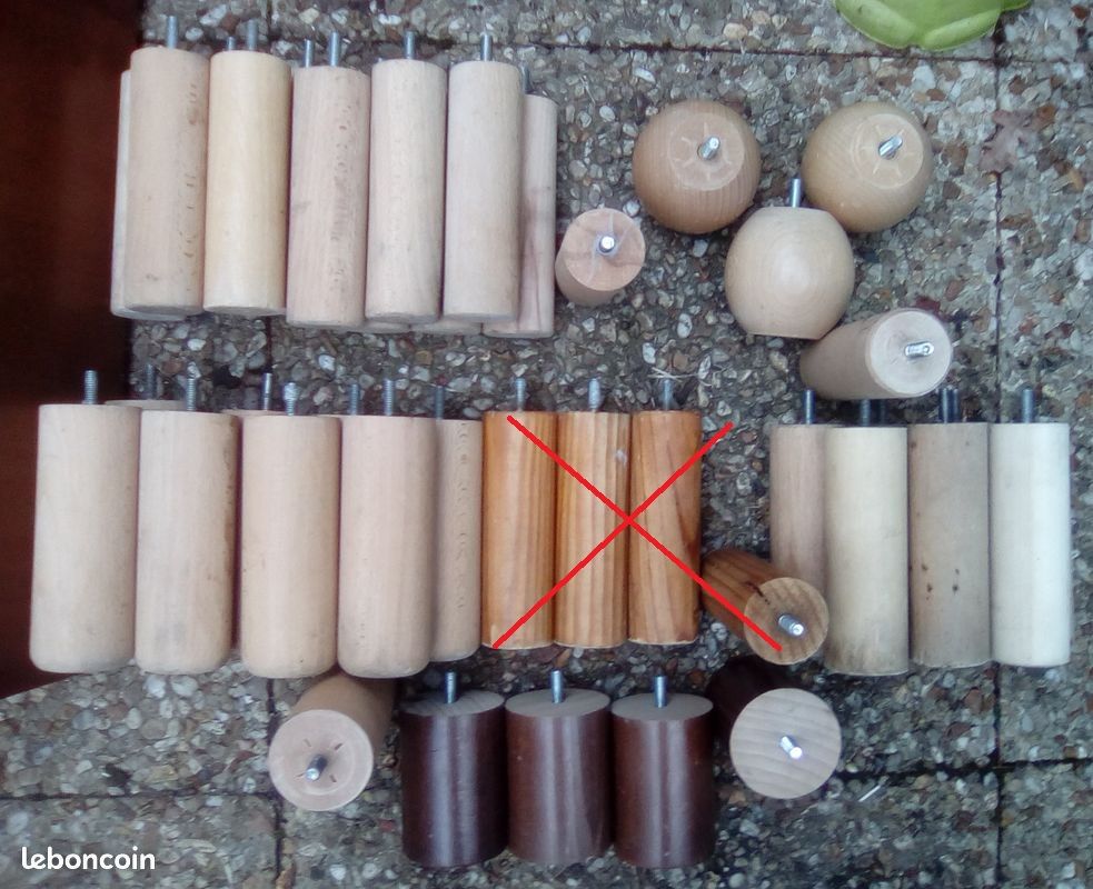 nombreux pieds d'ameublement en bois 8 Beauchamp (95)