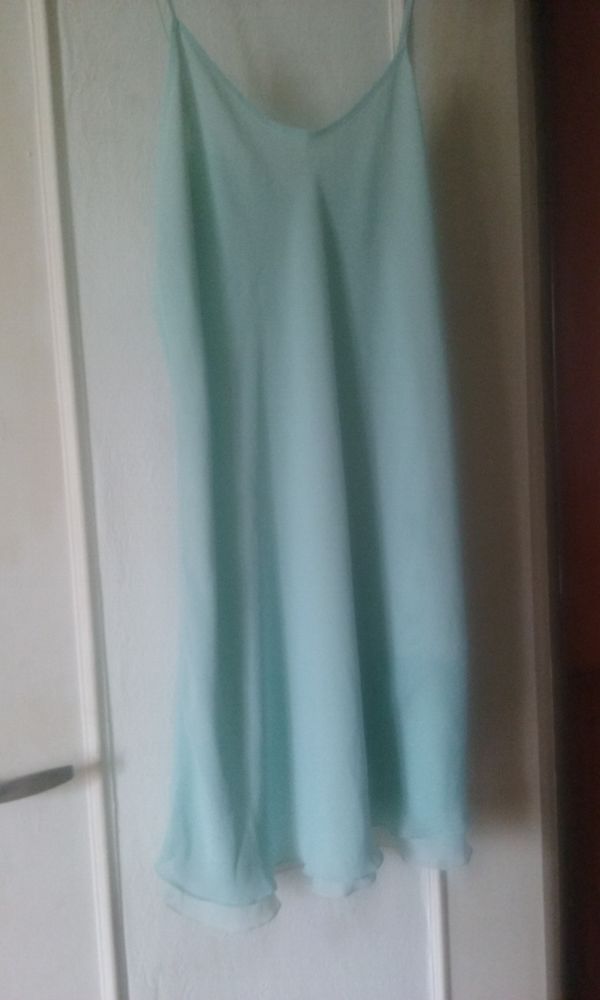 Nuisette T 42-44 5 Troyes (10)