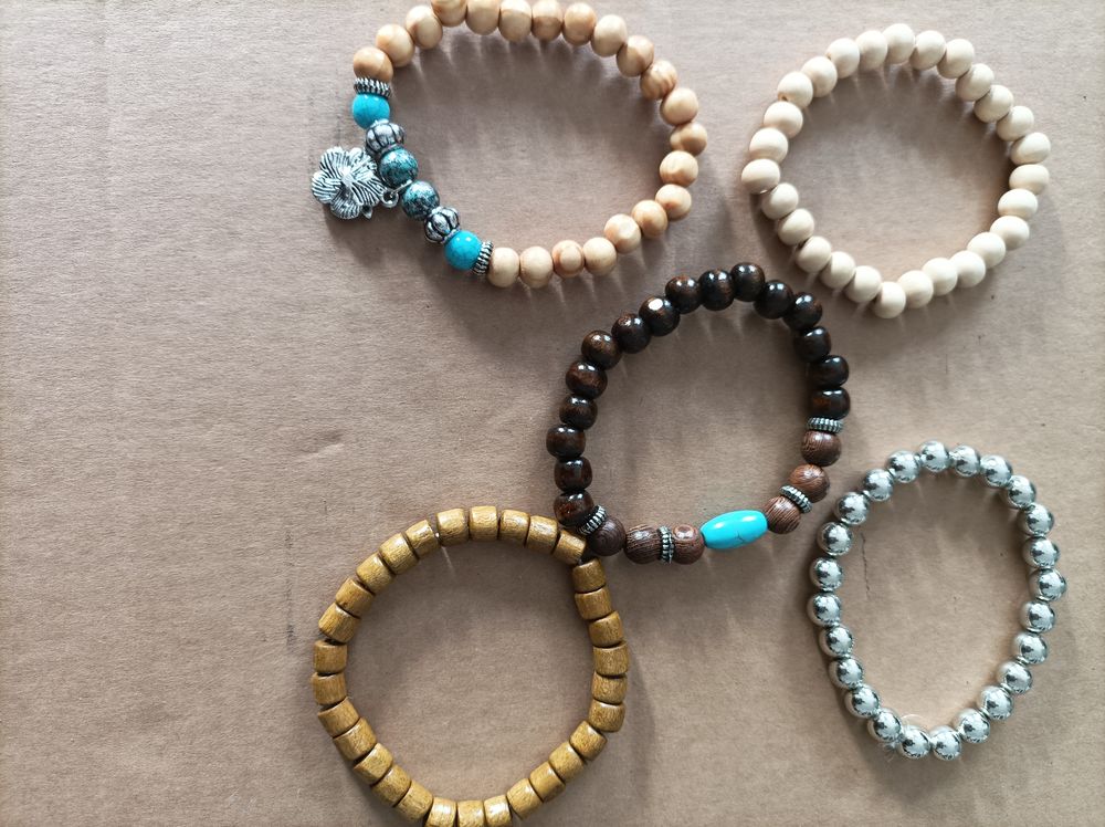 lot num1  lot de 5 bracelet bohemien mixte 10 Bourecq (62)