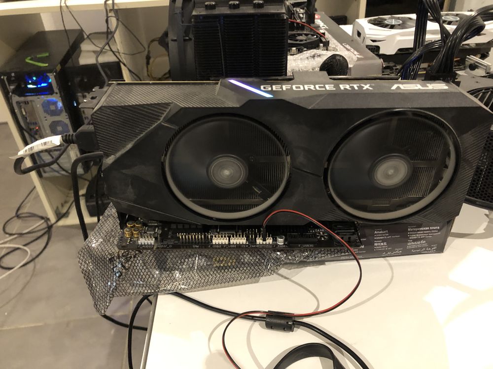 Nvidia rtx 2070 8 GO Asus 270 Stuckange (57)