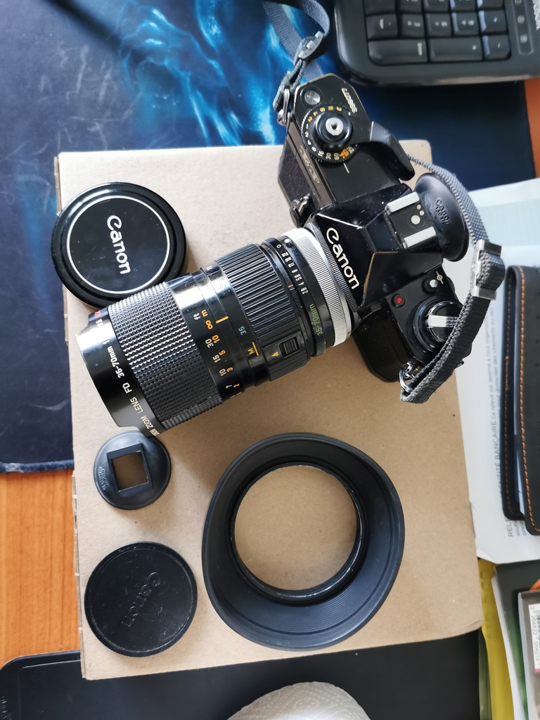 Objectif Canon Zoom 35-70 mm Convertible macro 350 Valdahon (25)