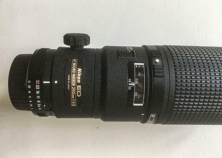 objectif  Macro  Nikon 200mm f4 780 Créteil (94)