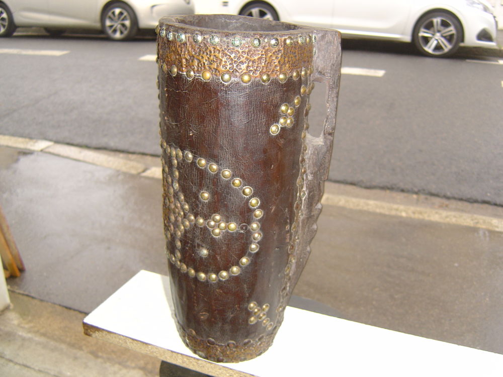 objet africain d�coratif 20 Tours (37)