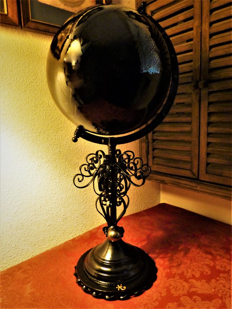 Objet de Curiosit�  GOTHIC BLACK SPHERARIUM  Steampunk 70 Mont-de-Marsan (40)