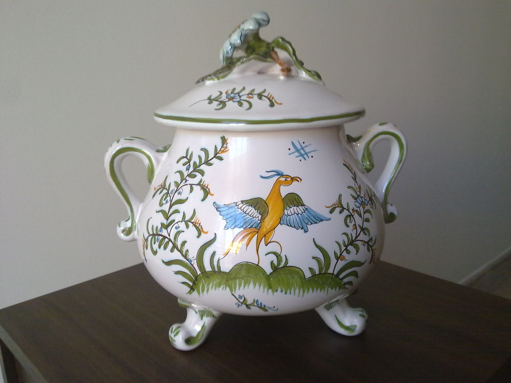 objets en faience moustiers maison lallier 30 Clichy (92)