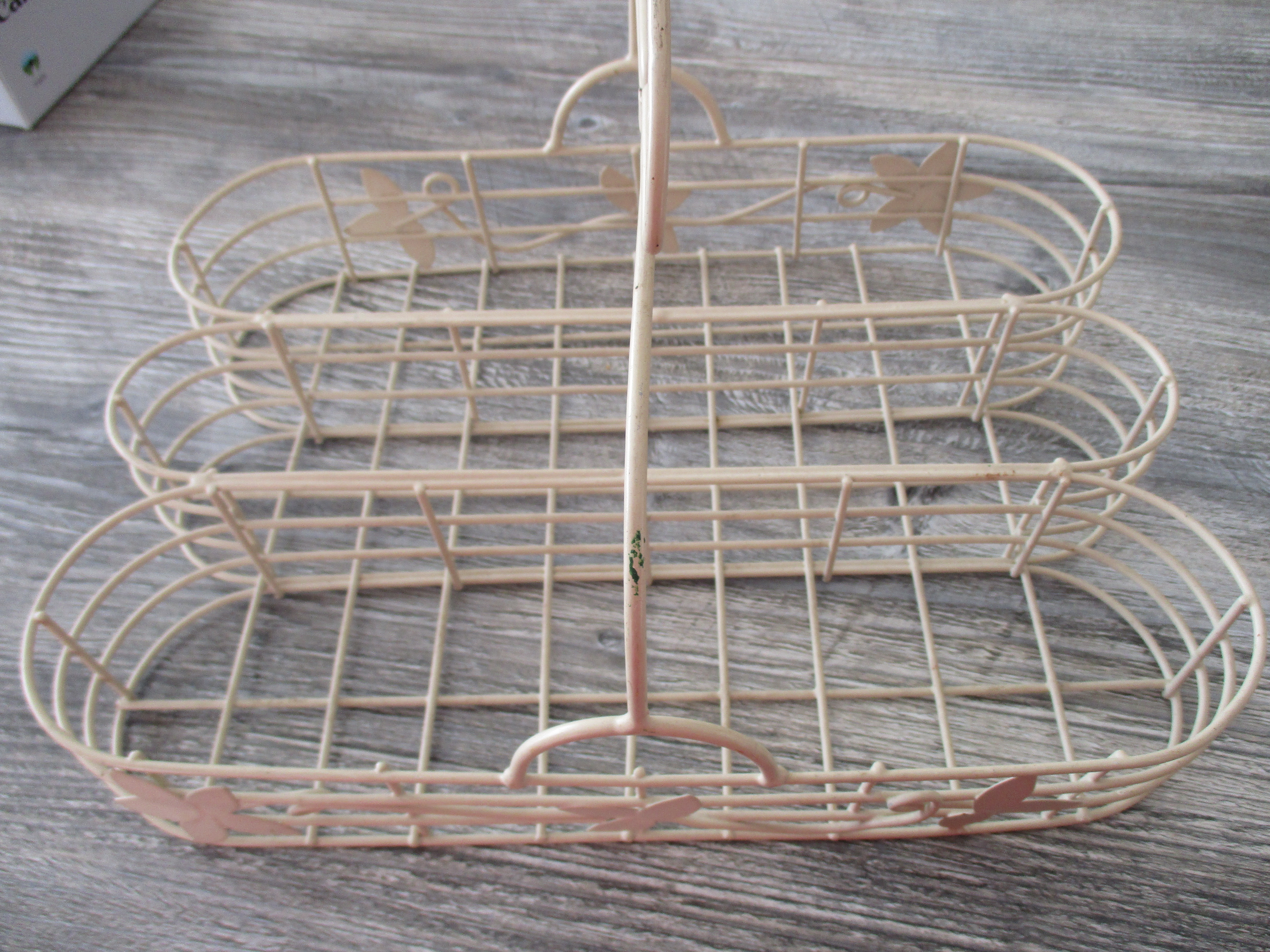 LOT de 4 objets :  range couverts ,  porte aspirateur, etc.. 10 Fl�ac (16)