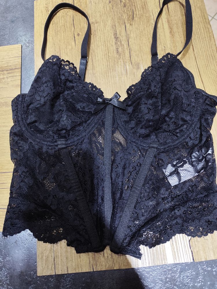 Offre bustier dentelle 0 Rouen (76)