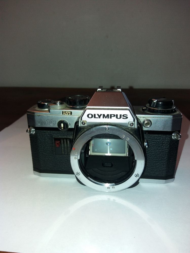 OM 10 OLYMPUS pour collectionneur (ann�es70) 0 Lavaur (81)