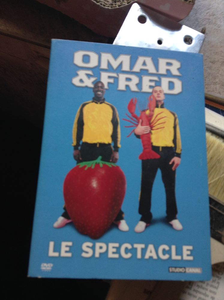 DVD OMAR ET FRED LE SPECTACLE 1 Bourg-Argental (42)