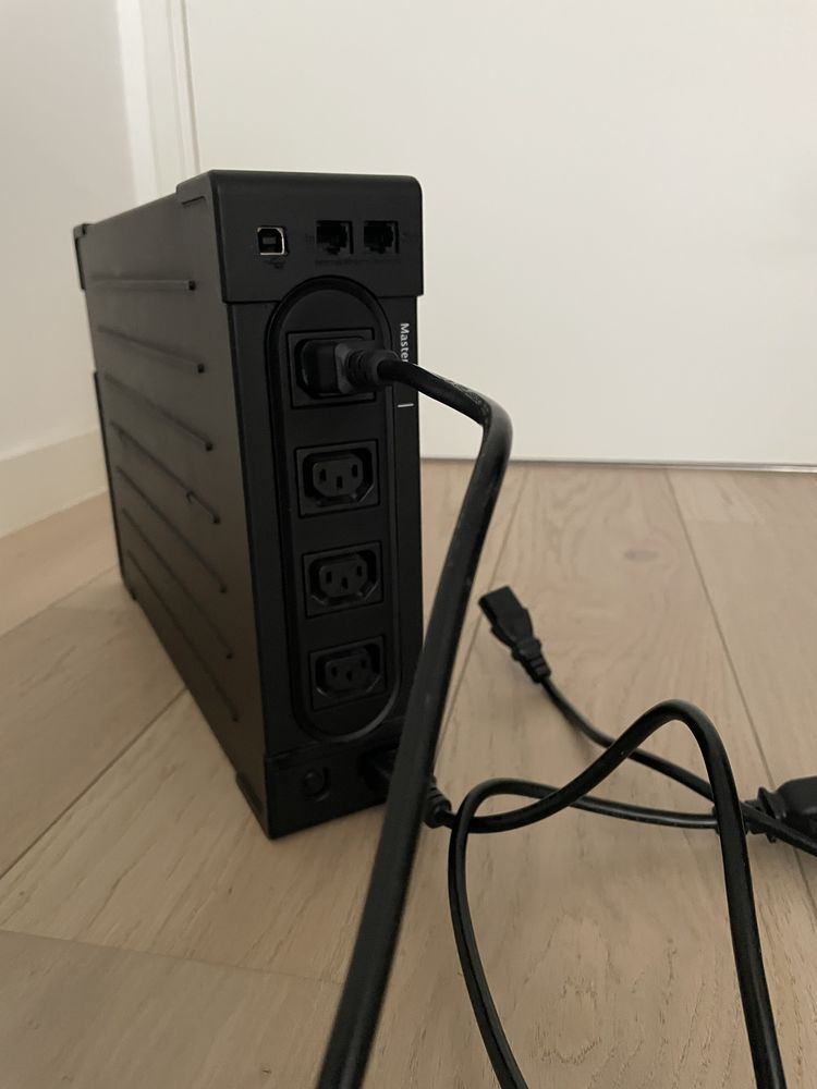 Onduleur ERG CDMD43845 Neuf - Vendu Et Expédié Des États-Unis Avec Livraison Gratuite