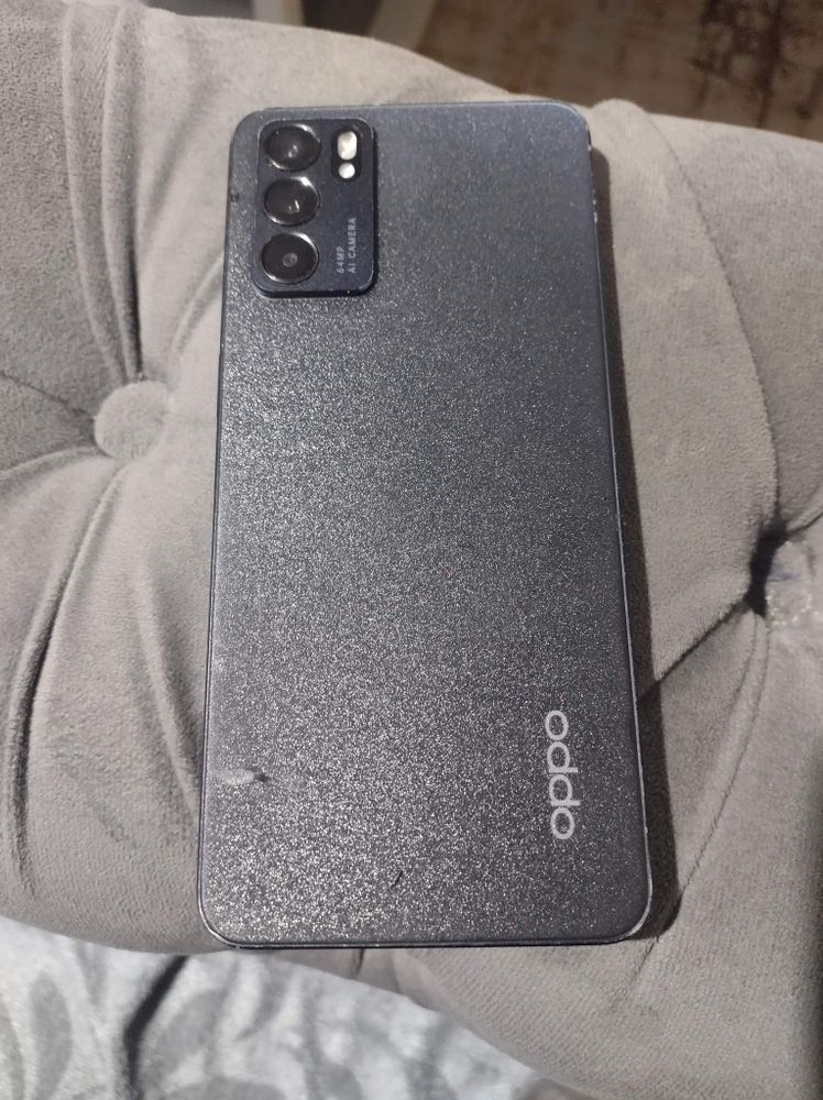 oppo Reno6 5g 130 Montceau-les-Mines (71)