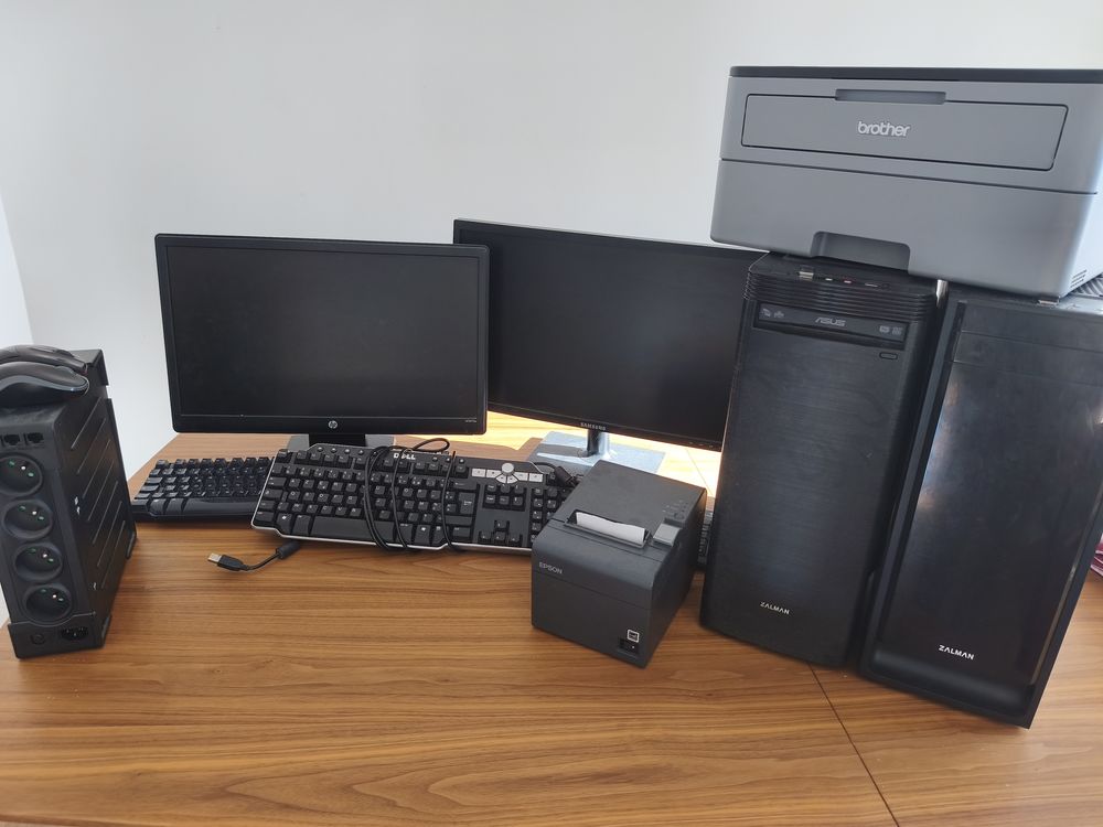 Lot ordinateur avec onduleur de grande marque 280 La Mulati�re (69)