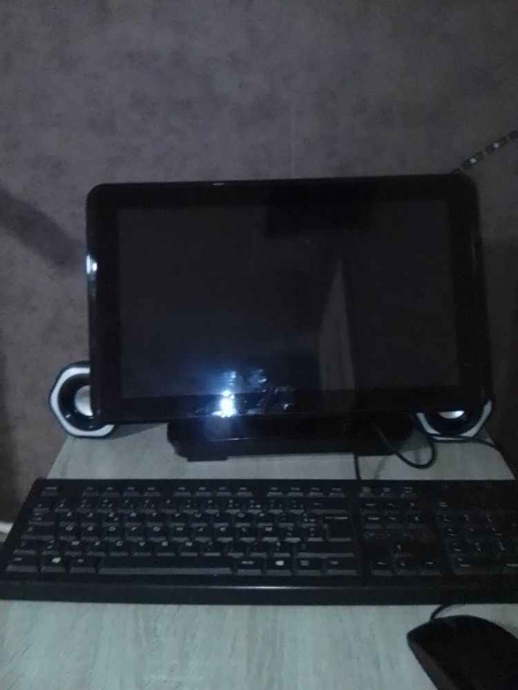 ordinateur caisse enregistreuse �cran tactile 250 Cusset (03)