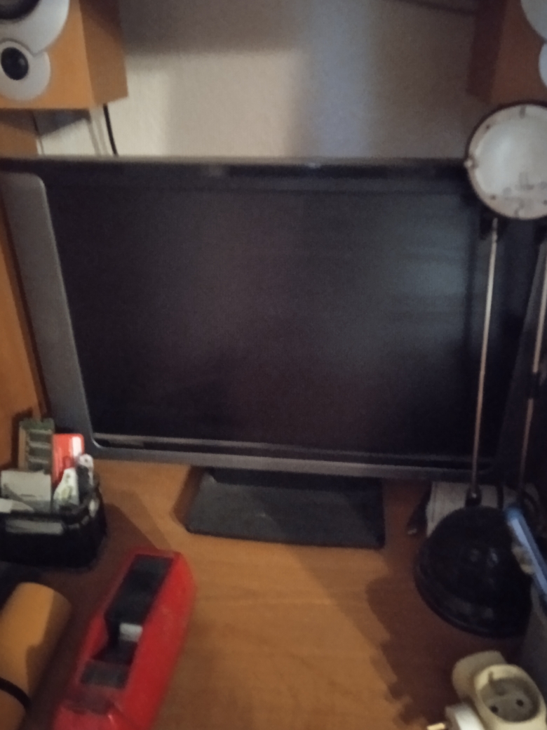 ordinateur compaq avec trois enceintes 60 Misy-sur-Yonne (77)