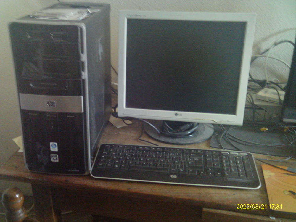 ordinateur complet 85 La Chapelaude (03)