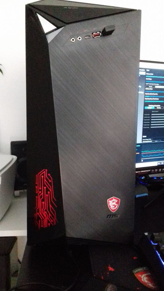 Ordinateur gamer msi 32 GO DE MEMOIRE I9 1250 Pau (64)