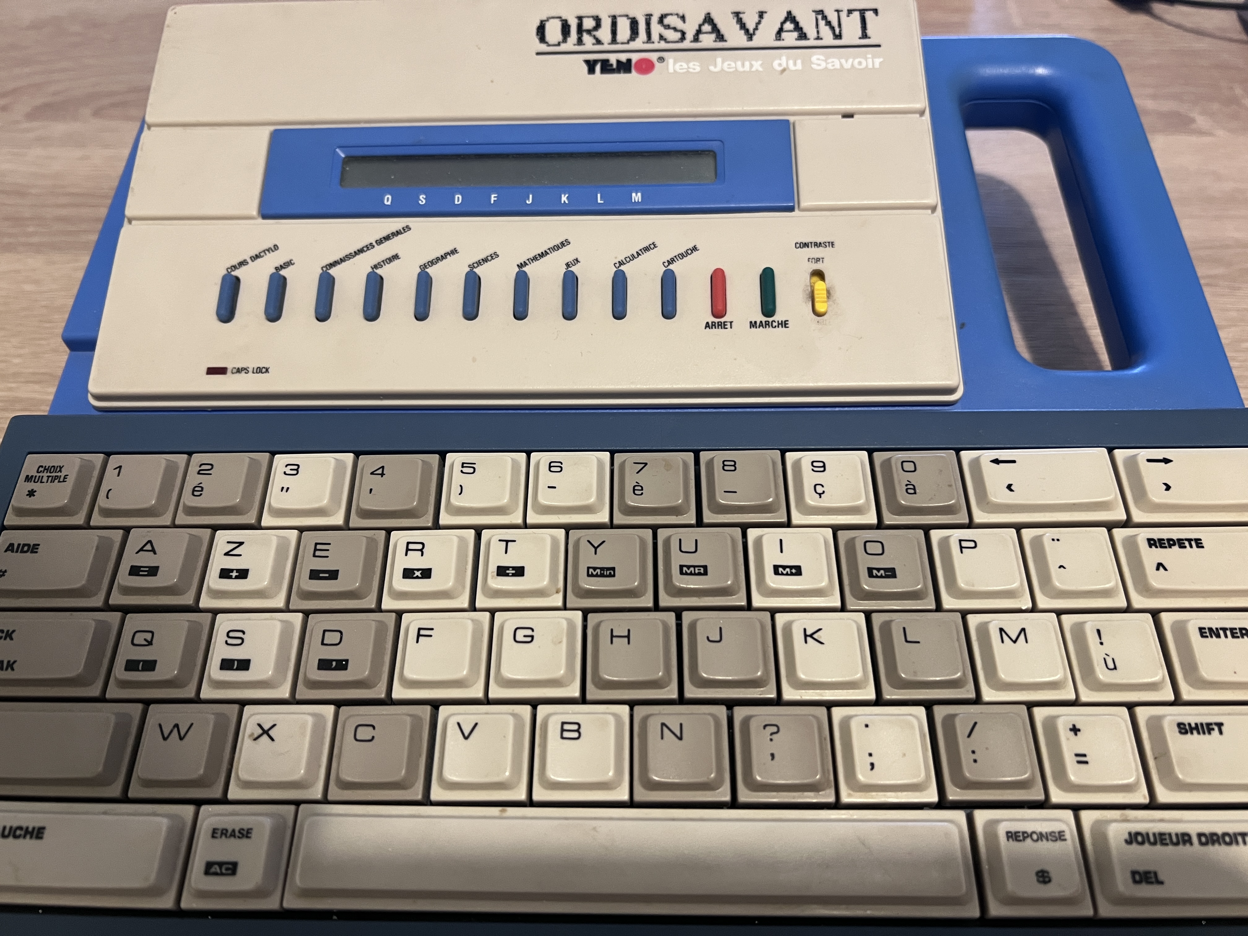 ORDINATEUR ORDISAVANT  de chez Yeno
Jeu �lectronique Vintage 25 N�ux-les-Mines (62)