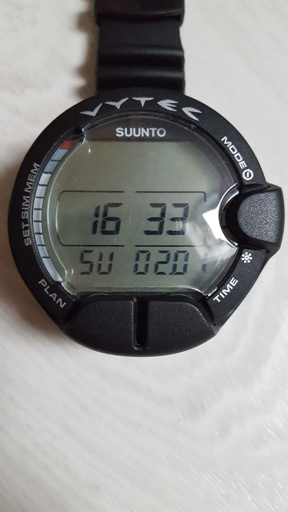 Ordinateur de plong�e 400 Nogent-l'Artaud (02)