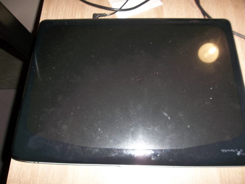 Ordinateur portable avec sa sacoche de transport 500 Limerzel (56)