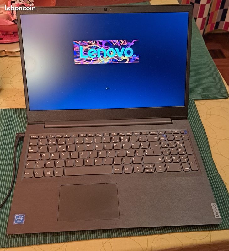 Ordinateur Portable neuf
LAPTOP LENOVO
V 15 270 Nice (06)
