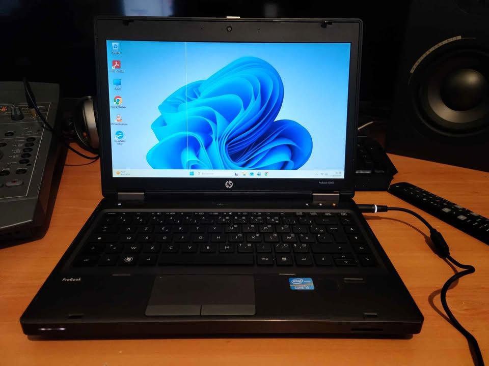 Ordinateur portable HP ProBook 50 Treilli�res (44)