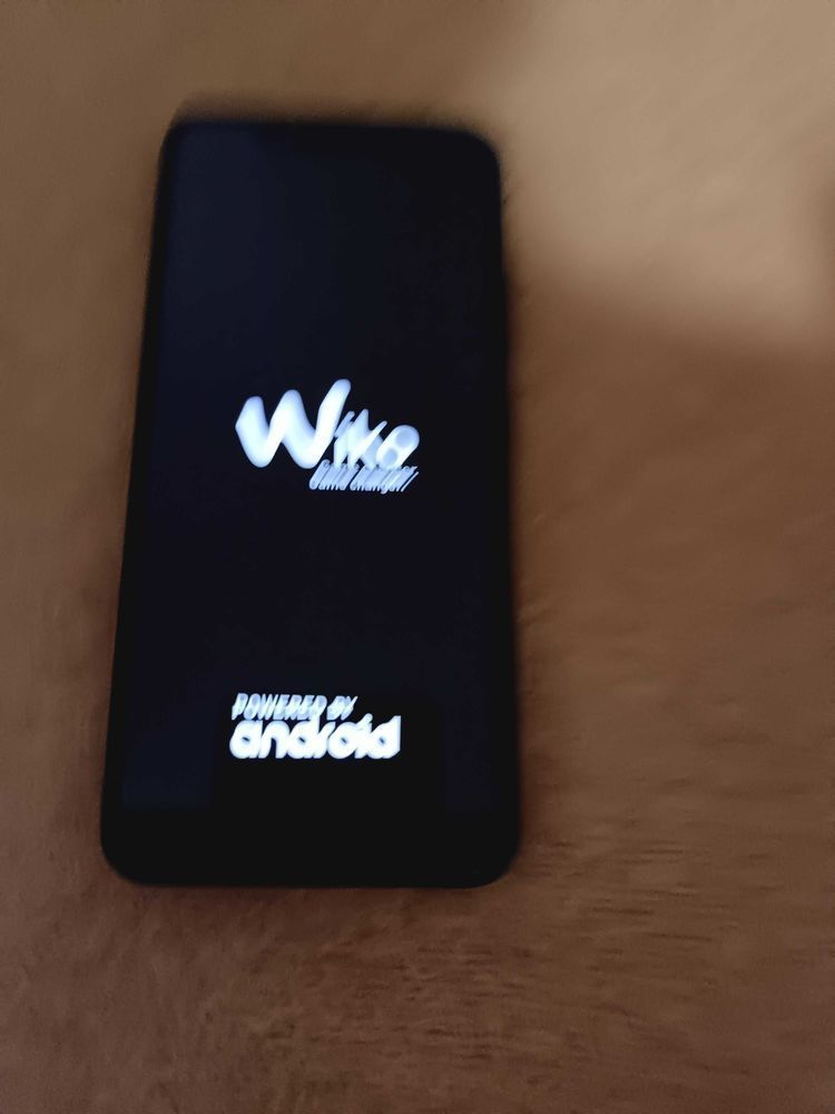 ordinateur et portable et vaisselle 1 Arras (62)