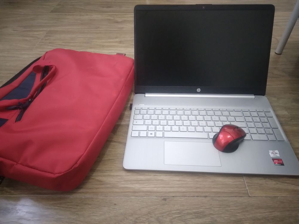 HP Ordinateur portable 270 Metz (57)