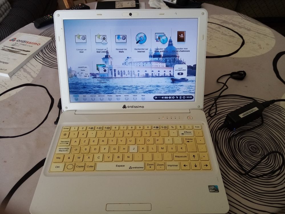 Ordinateur portable 80 Le Loroux-Bottereau (44)