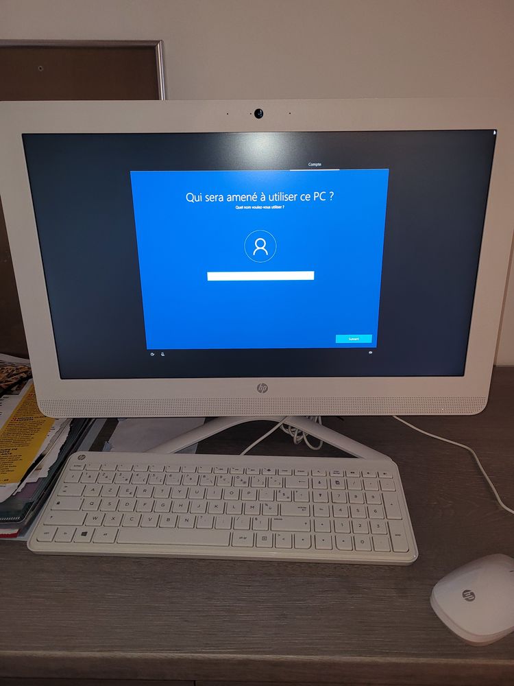 Ordinateur tout en un 
Marque hp
300 Saint-Nazaire (44)