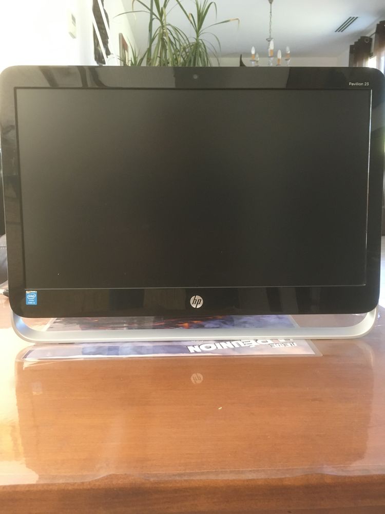  ordinateur tout en un HP pavillon 23 0 Soullans (85)