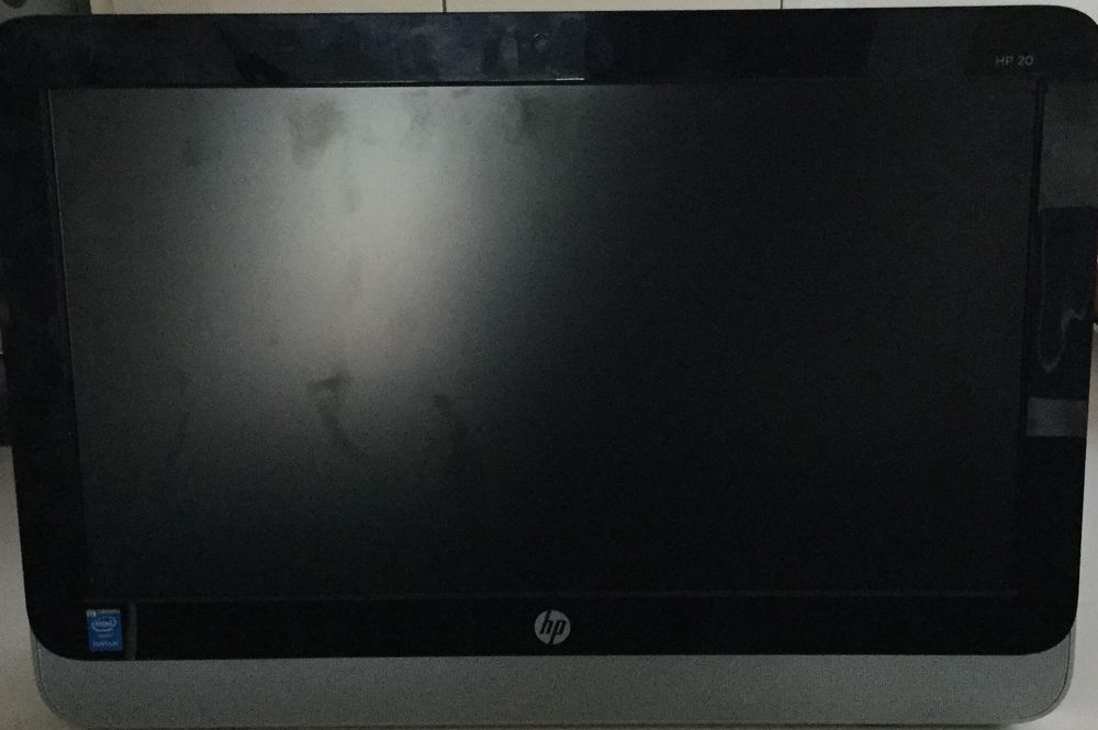 ordinateur HP all i one 
320 Morteau (25)