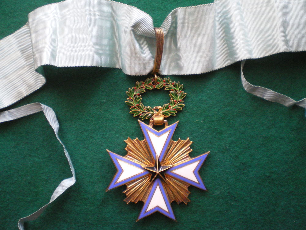 Ordre de l'Etoile Noire du B�nin. 450 Caen (14)