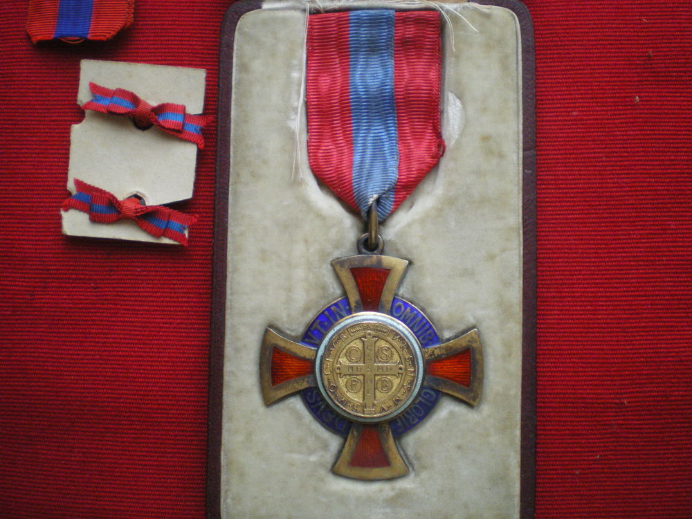 Ordre de Saint-Beno�t. 250 Caen (14)