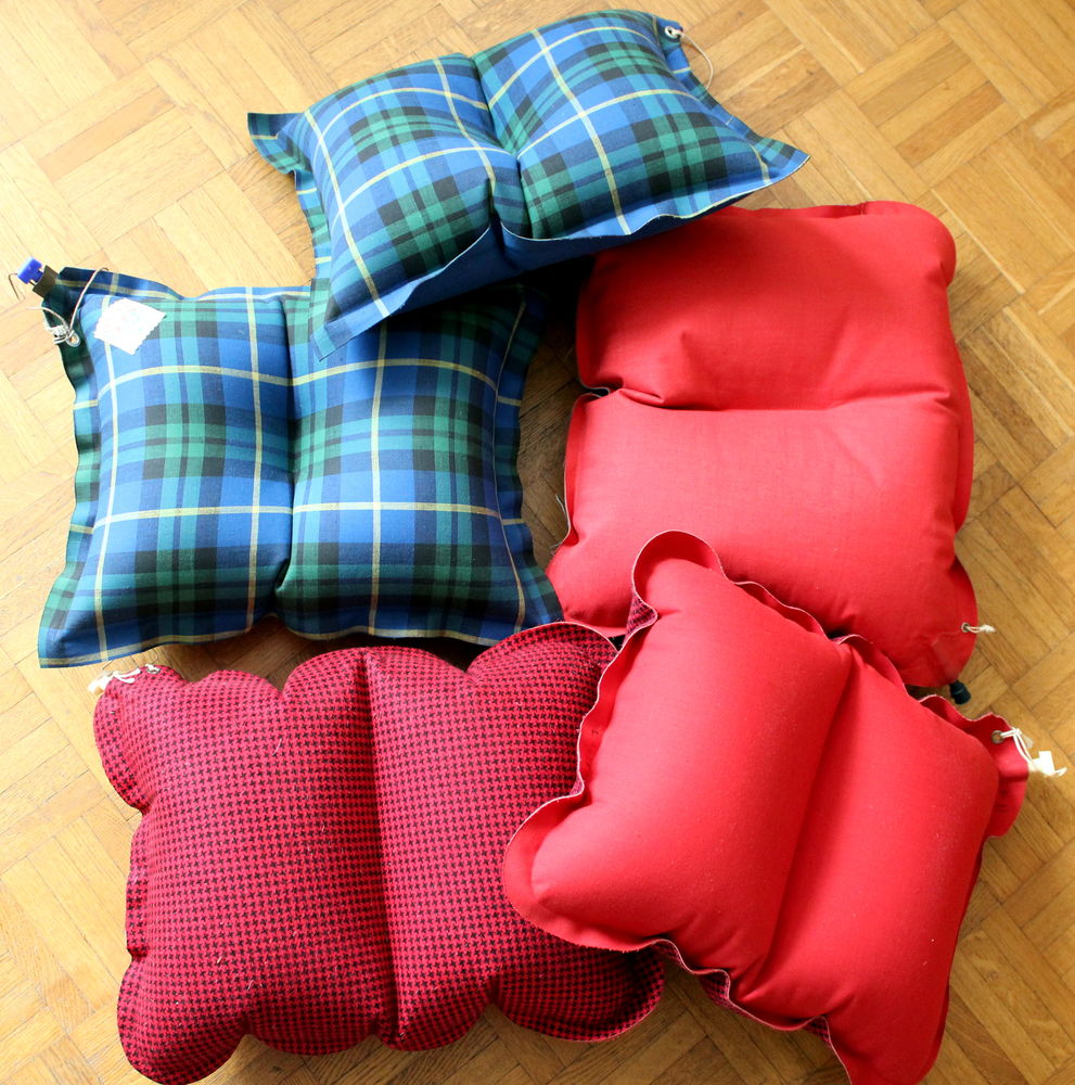 Oreillers gonflables retro camping plage vintage 60 80 Issy-les-Moulineaux (92)