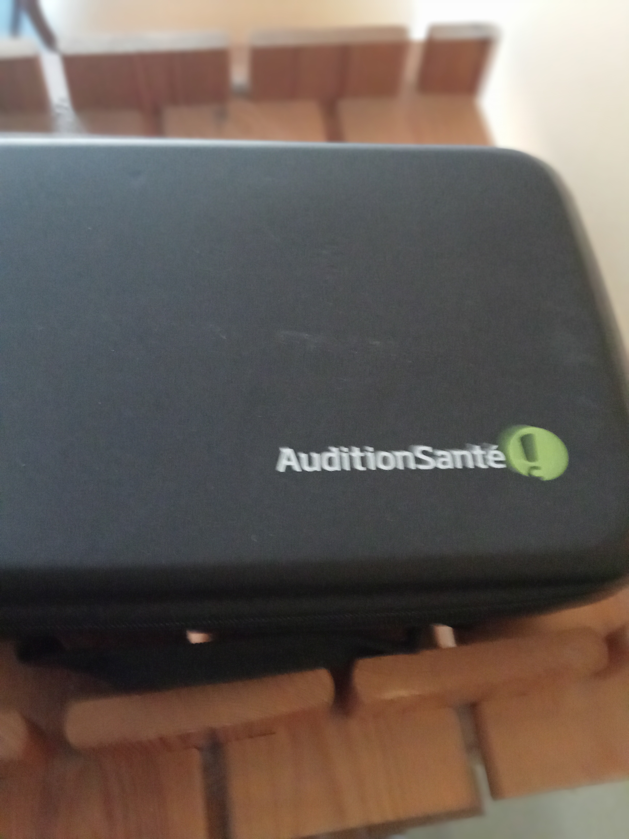 Oreillette auditive phonak M90 rechargeable tr�s bon �tat 1 Bordeaux (33)