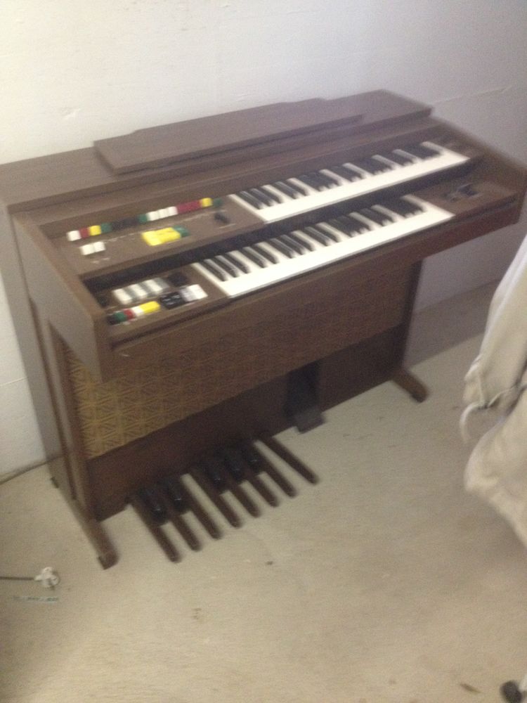 ORGUE 2 CLAVIERS YAMAHA  B35 70 Nuits-Saint-Georges (21)