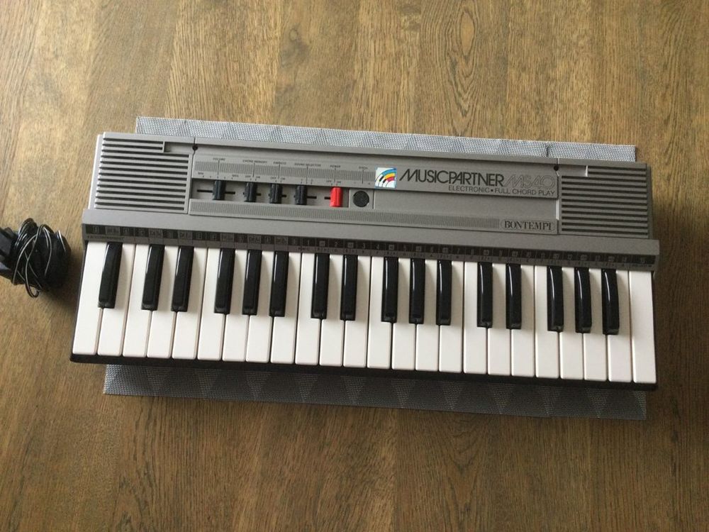 ORGUE ELECTRONIQUE BONTEMPI 35 Saint-Etienne (42)