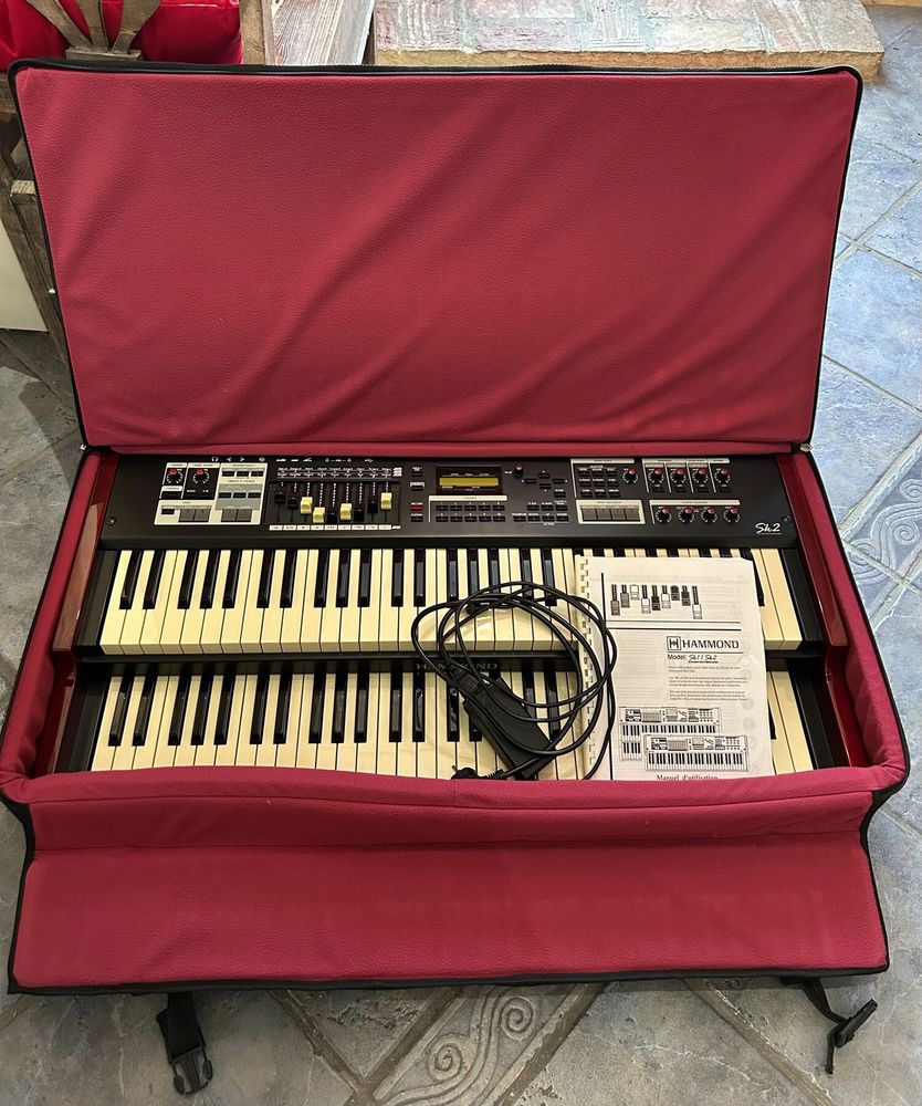Orgue Hammond SK2 + softbag 1200 Montmirat (30)