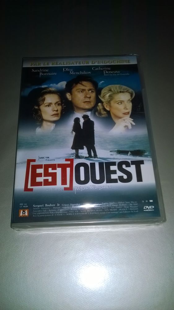 DVD  Est Ouest  
2002 
Neuf emballe
+Bonus
En 1946, Stal 5 Talange (57)