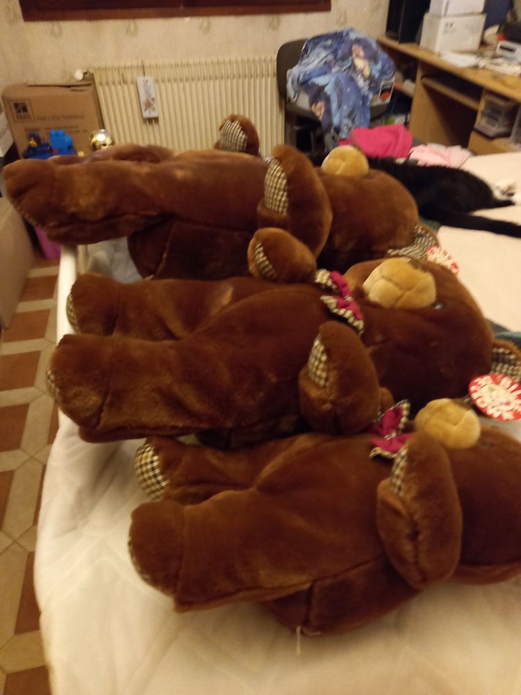 OURS 0 Relevant (01)