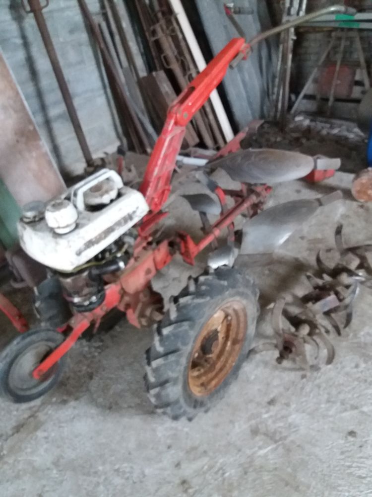 outil jardin 600 Thenelles (02)