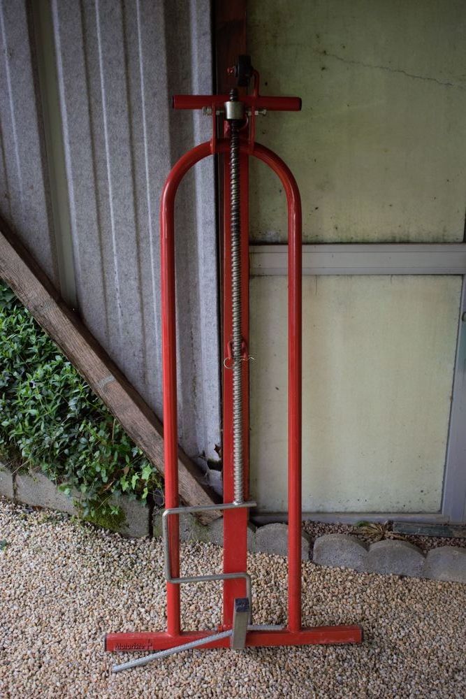 Outil de levage 
40 Condat-sur-Vienne (87)