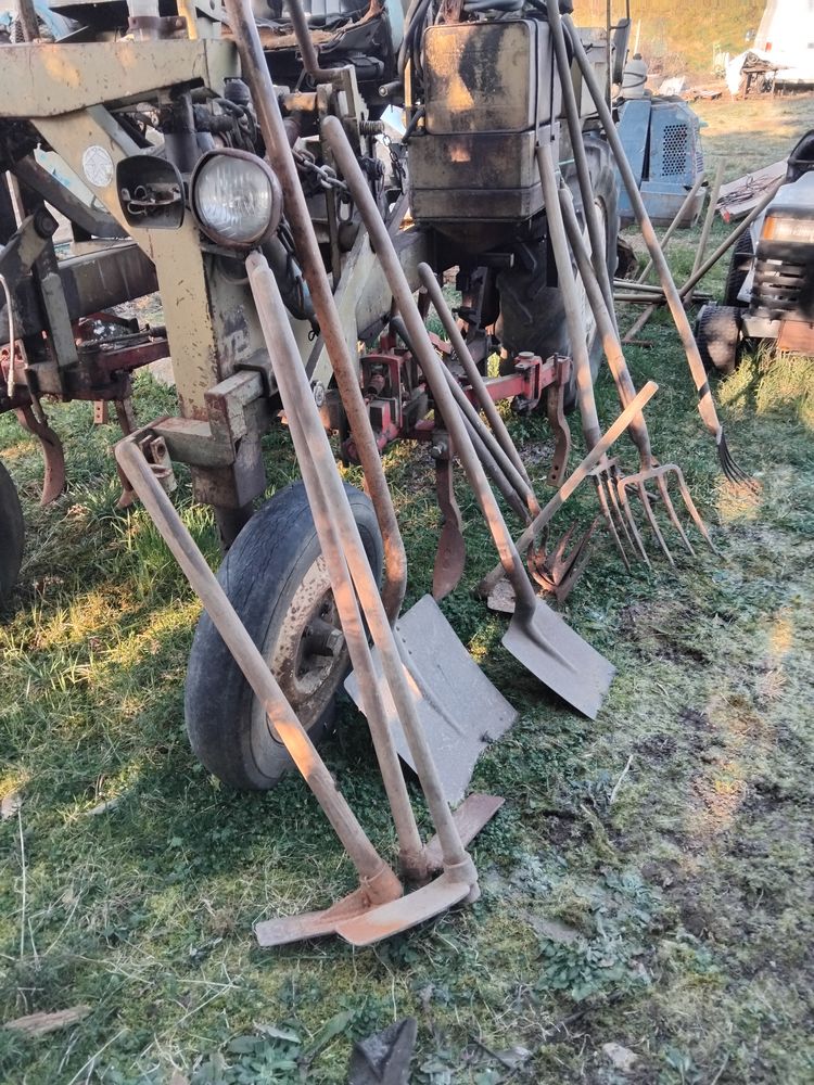 outil manuel de vigne 1 Corpeau (21)